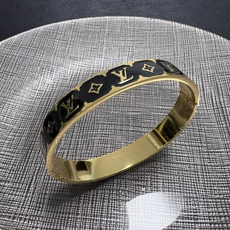 LV Bracelet 03yxs292 (7)