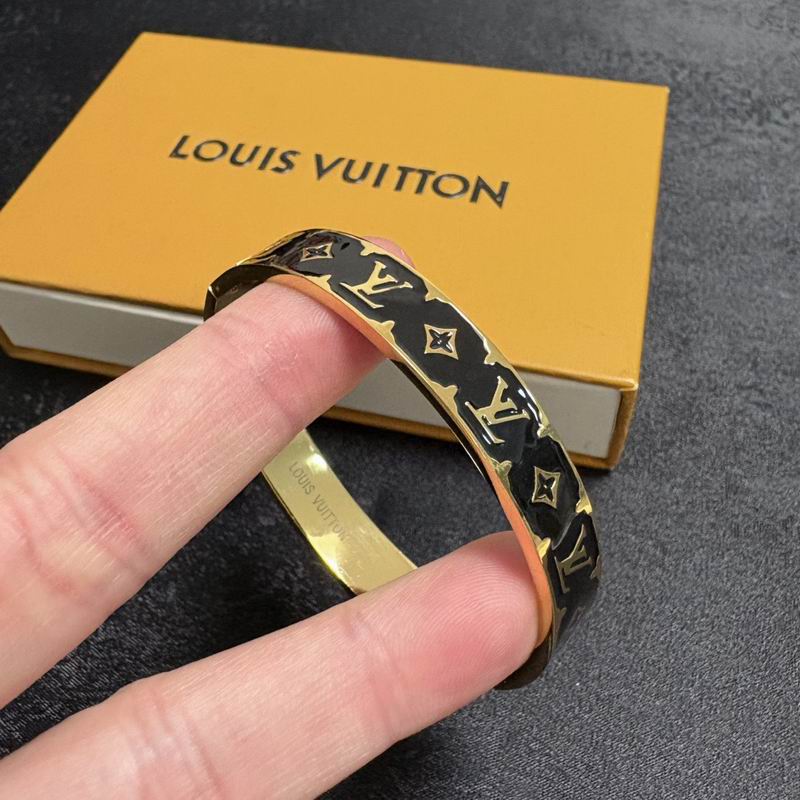 LV Bracelet 03yxs292 (8)