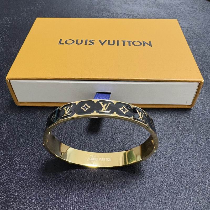 LV Bracelet 03yxs292 (9)