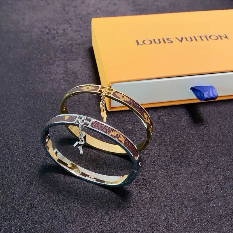 LV Bracelet 03yxs294 (9)