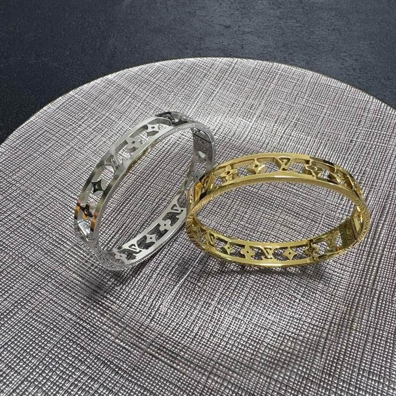 LV Bracelet 03yxs296 (7)