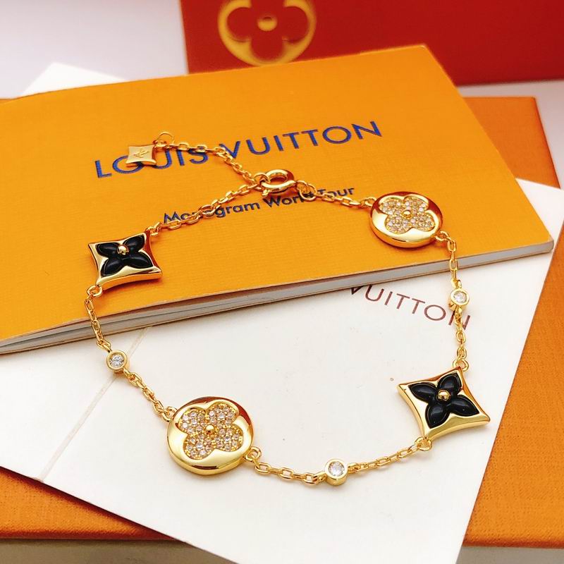 LV Bracelet 03yxs300 (1)