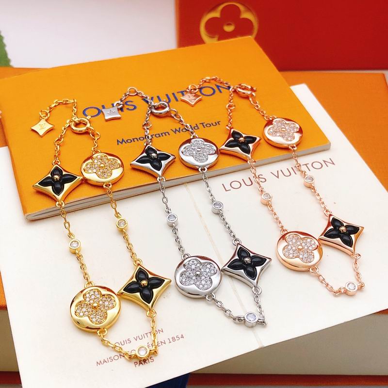 LV Bracelet 03yxs300 (18)