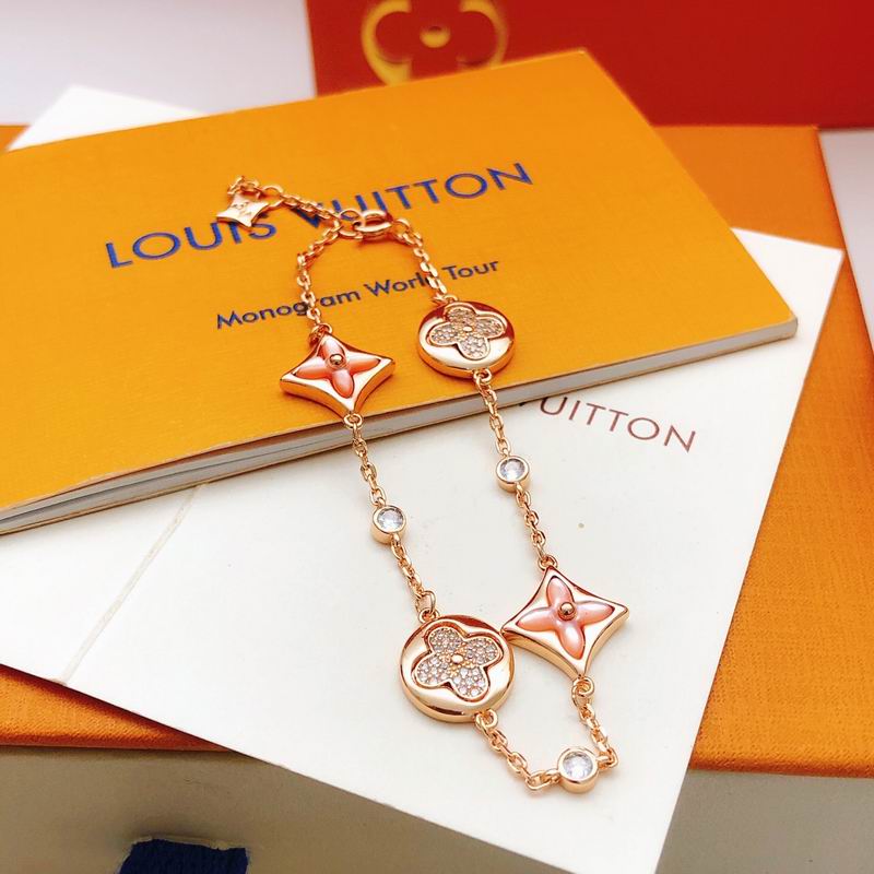 LV Bracelet 03yxs300 (19)