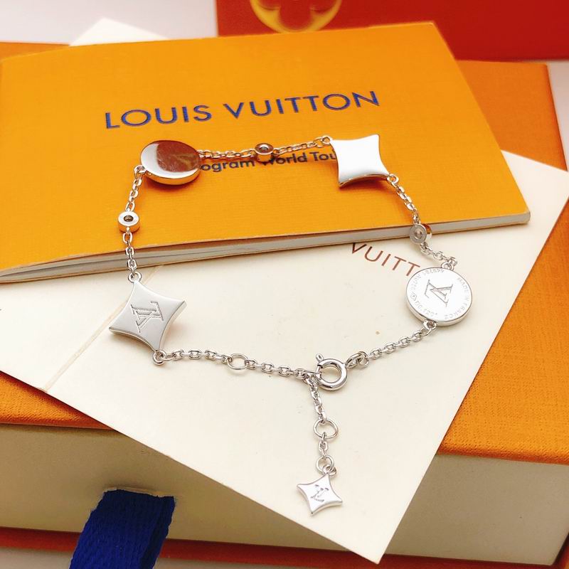 LV Bracelet 03yxs301 (14)