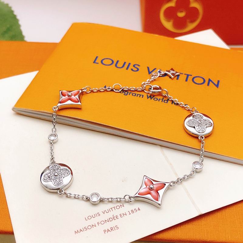 LV Bracelet 03yxs301 (15)