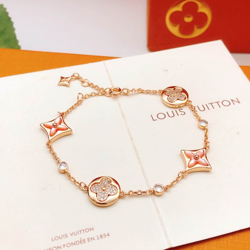 LV Bracelet 03yxs301 (4)