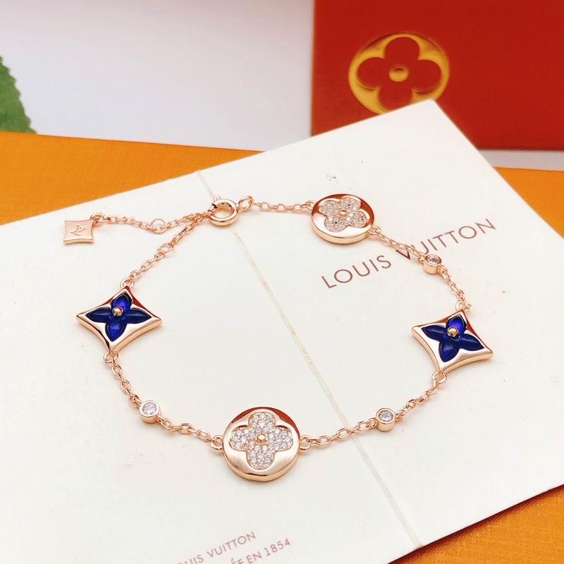 LV Bracelet 03yxs302 (11)