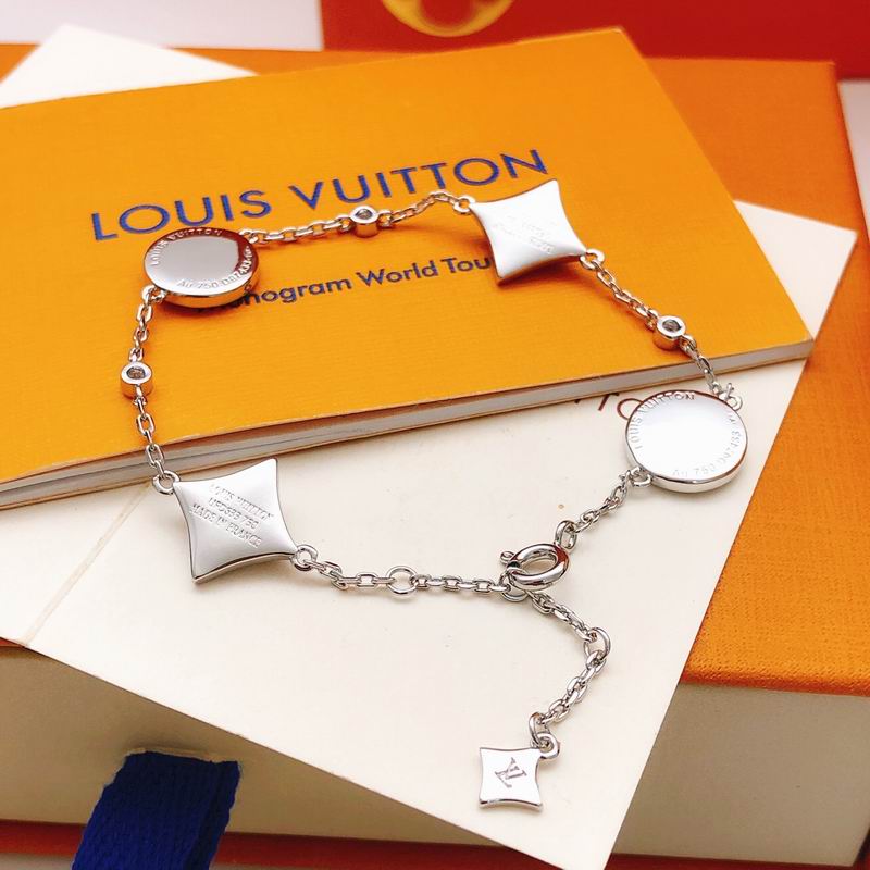 LV Bracelet 03yxs302 (15)