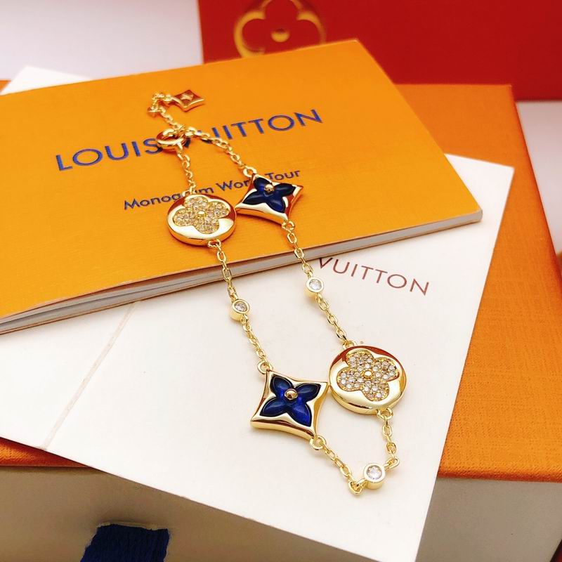 LV Bracelet 03yxs302 (3)