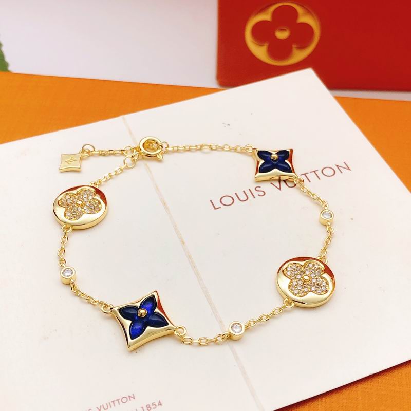 LV Bracelet 03yxs302 (5)