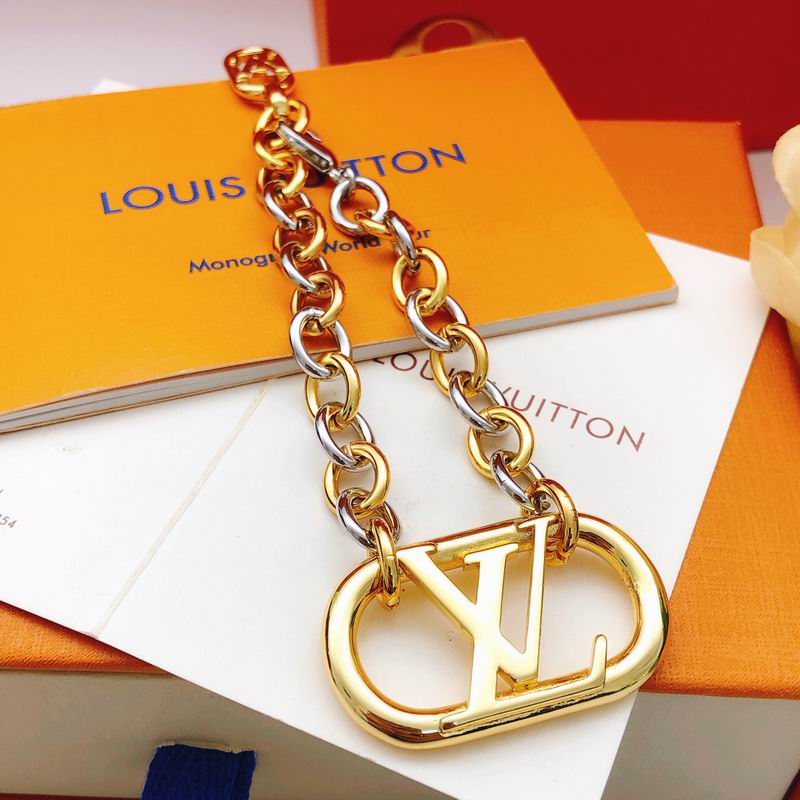 LV Bracelet 03yxs303 (4)