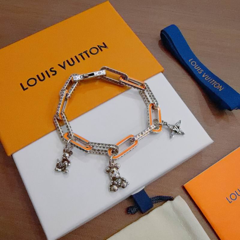 LV Bracelet 03yxs305 (8)