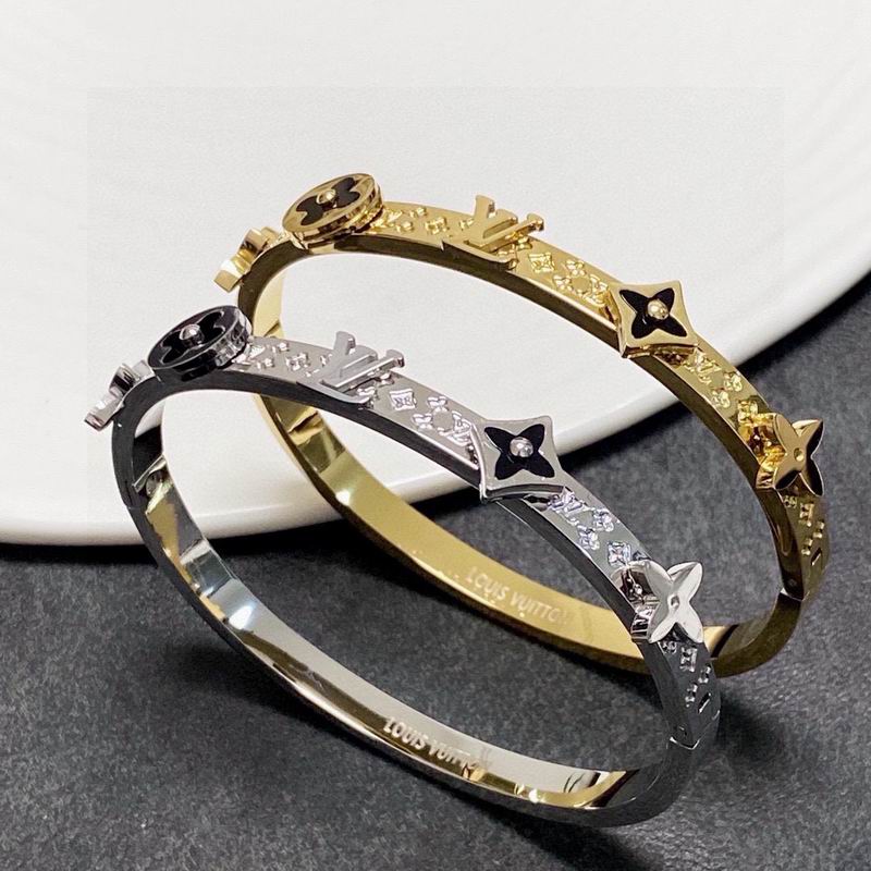 LV Bracelet 03yxs307 (4)