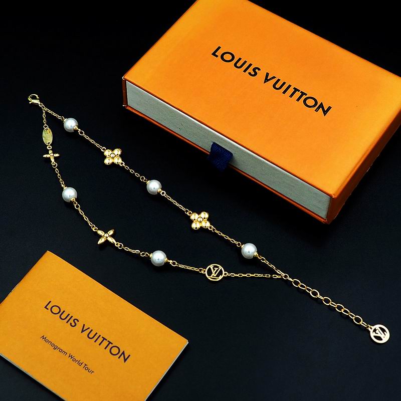LV Bracelet 03yxs313 (12)
