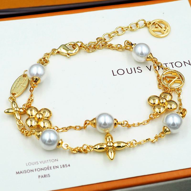 LV Bracelet 03yxs313 (6)