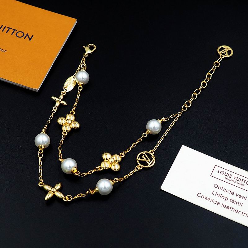 LV Bracelet 03yxs313 (7)