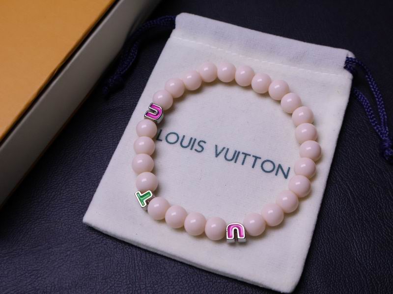 LV Bracelet 03yxs40 (2)