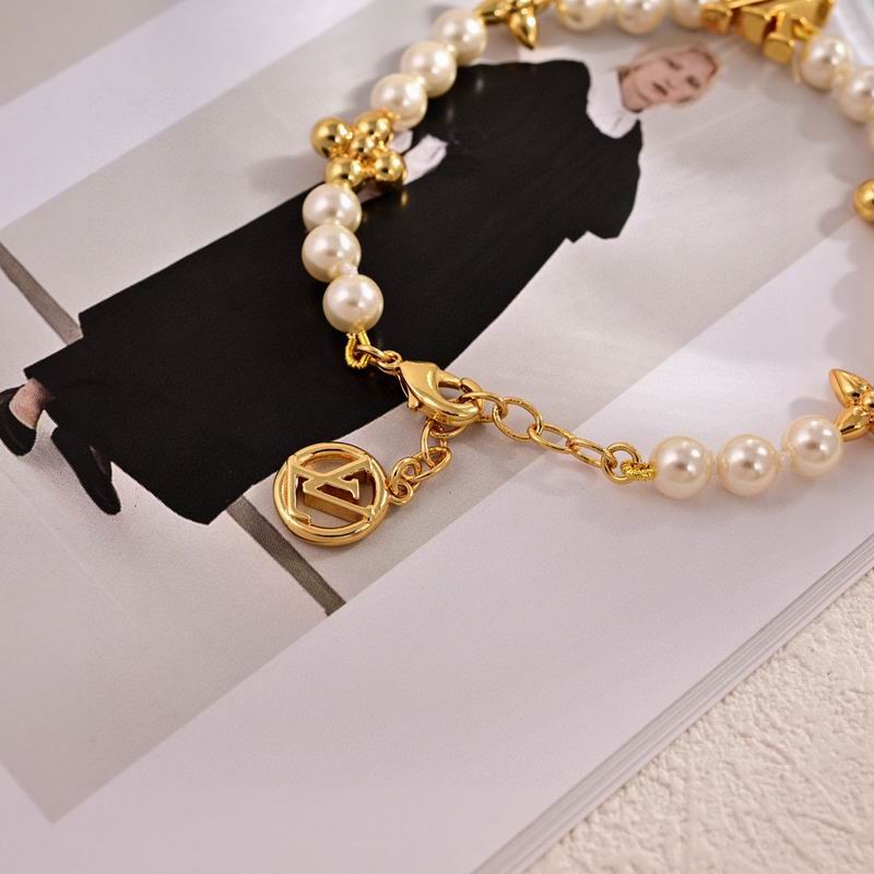LV Bracelet 03yxs44 (5)