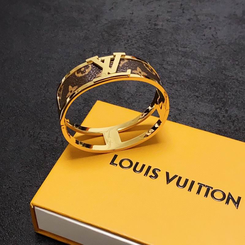 LV Bracelet 04yxs319 (8)