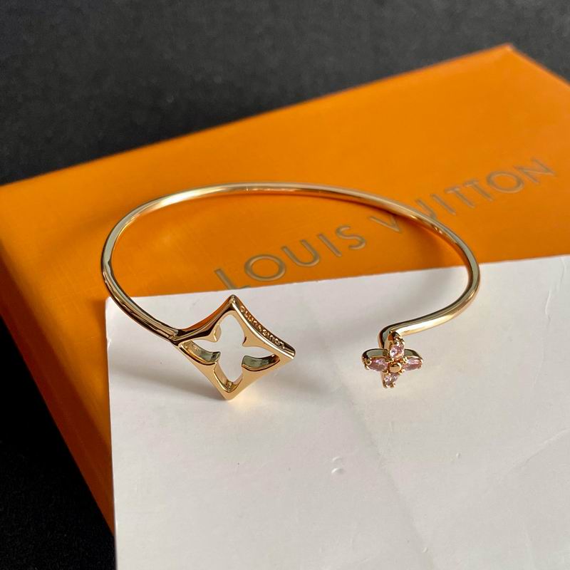 LV Bracelet 04yxs321 (6)