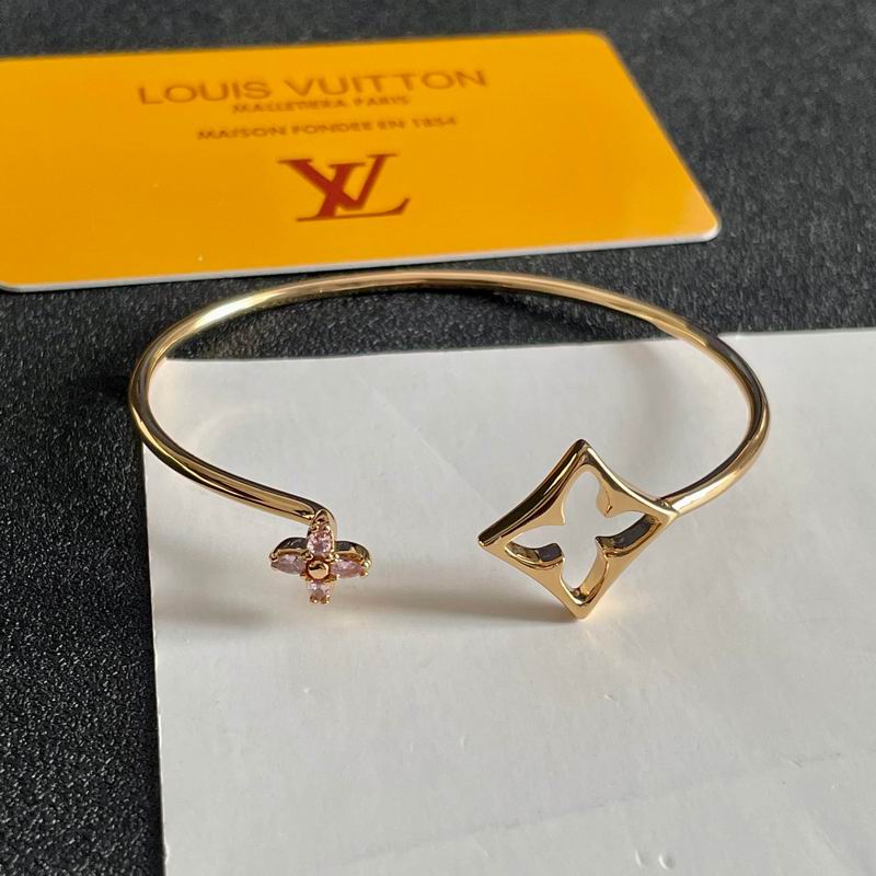 LV Bracelet 04yxs321 (7)