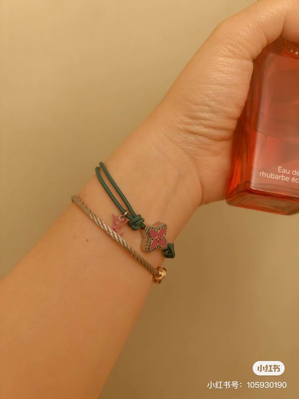 LV Bracelet 04yxs324 (26)