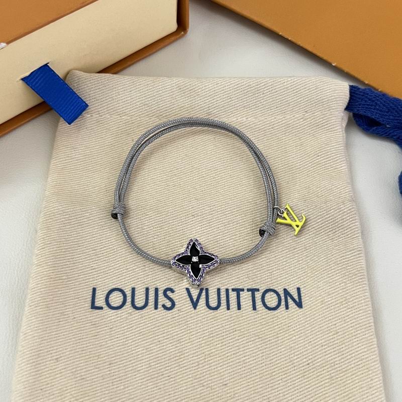 LV Bracelet 04yxs324 (4)