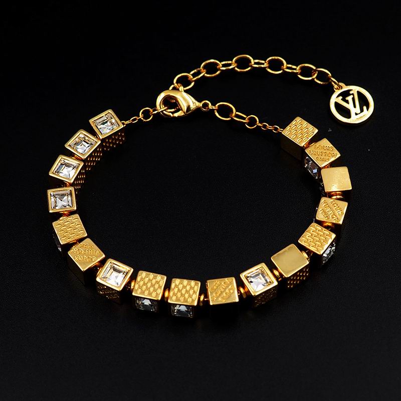 LV Bracelet 04yxs327 (18)
