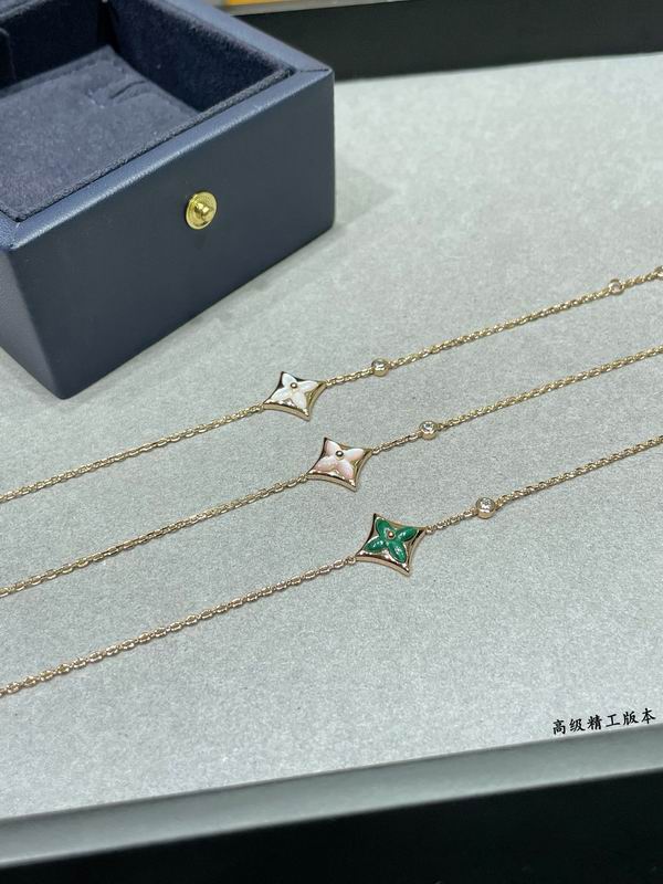 LV Bracelet 04yxs348 (5)