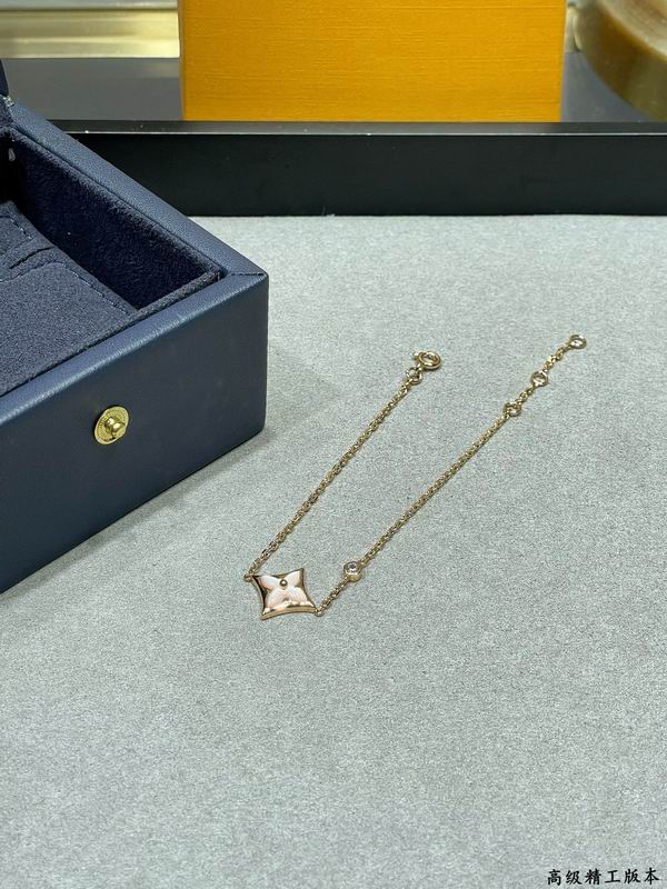 LV Bracelet 04yxs348 (7)