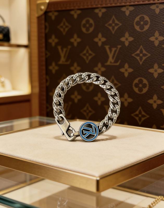 LV Bracelet 04yxs355 (9)