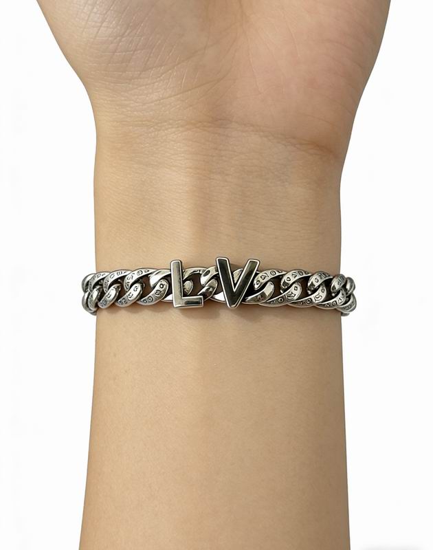 LV Bracelet 04yxs367 (6)