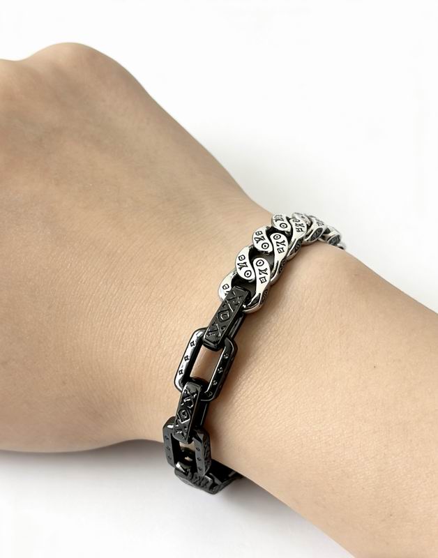 LV Bracelet 04yxs370 (5)