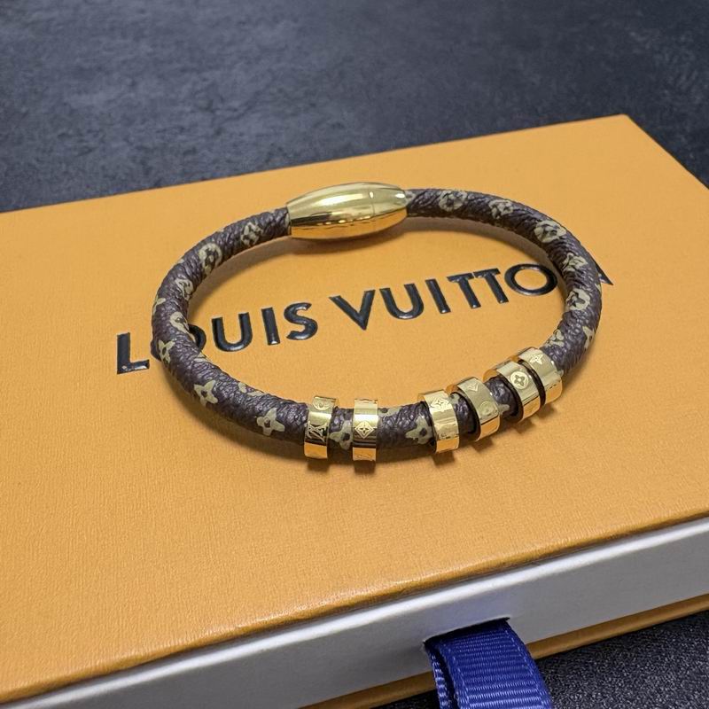 LV Bracelet 04yxs386 (4)