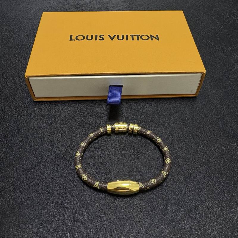 LV Bracelet 04yxs386 (9)