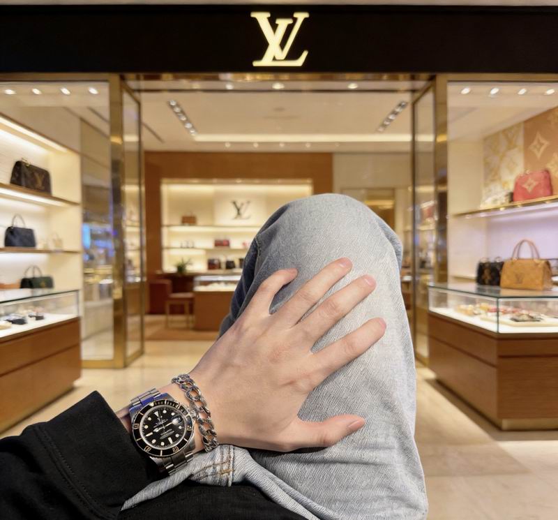 LV Bracelet 04yxs391 (7)
