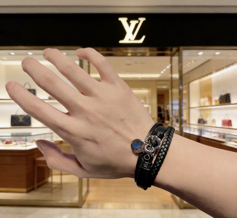 LV Bracelet 04yxs392 (8)