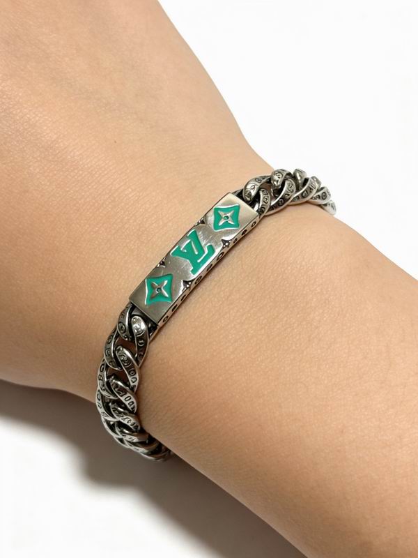 LV Bracelet 04yxs402 (5)