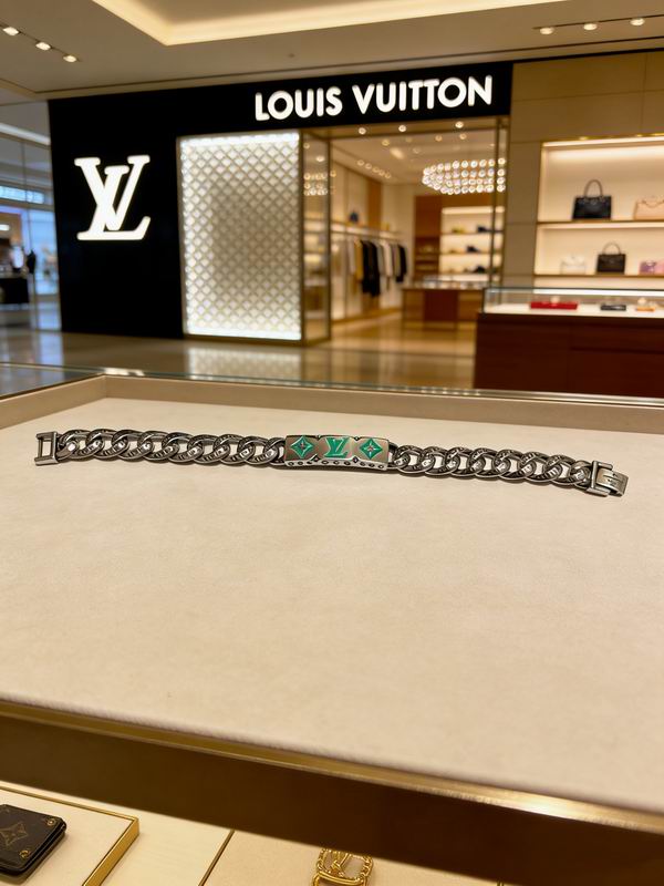 LV Bracelet 04yxs402 (6)