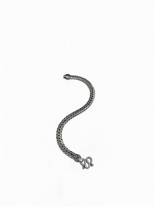 LV Bracelet 04yxs404 (2)