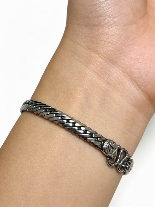 LV Bracelet 04yxs404 (4)