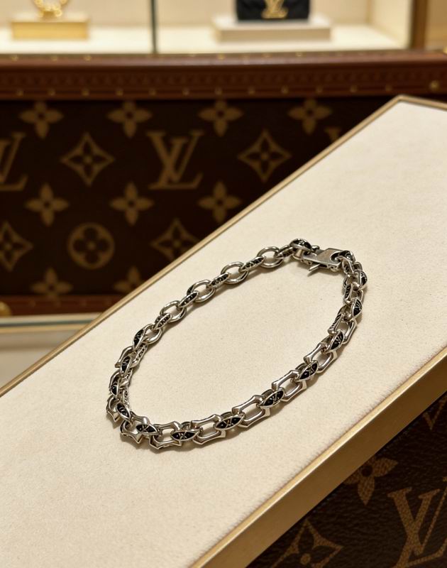 LV Bracelet 04yxs405 (7)