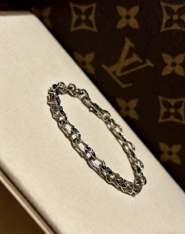 LV Bracelet 04yxs405 (8)