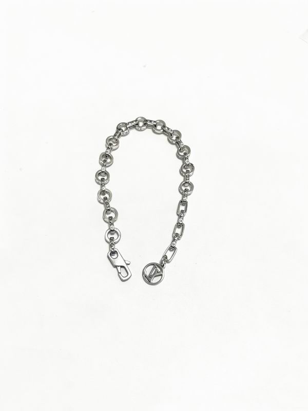 LV Bracelet 04yxs406 (4)