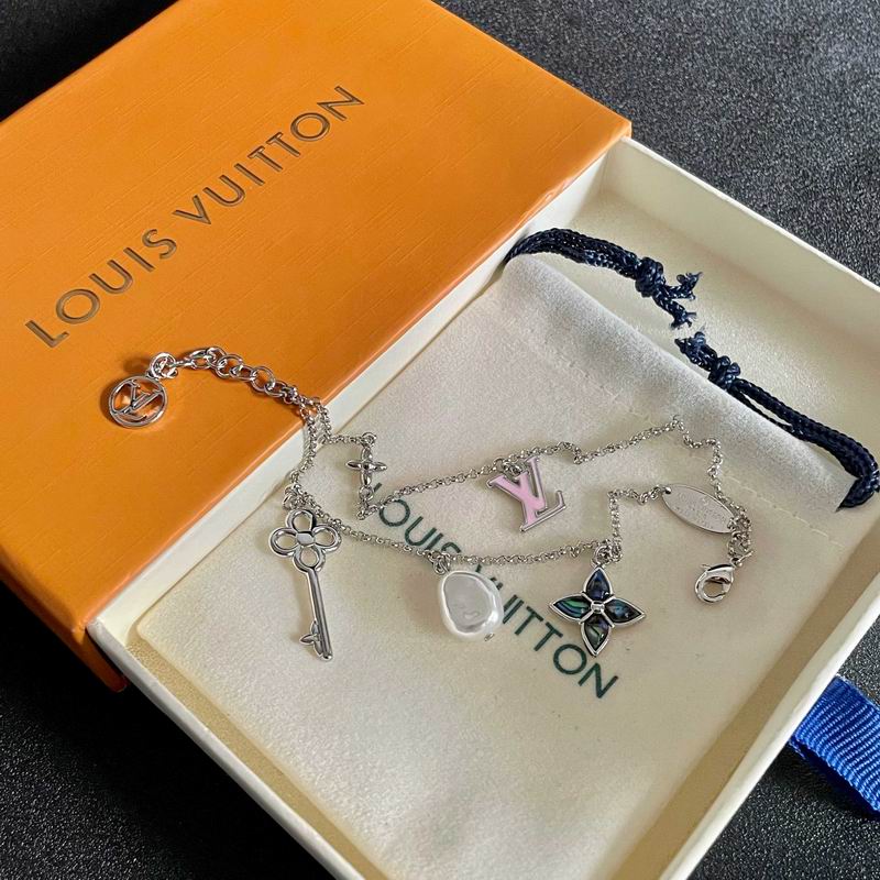 LV Bracelet 04yxs413 (7)