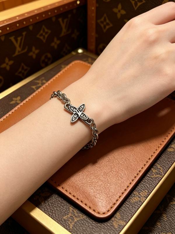 LV Bracelet 04yxs421 (4)