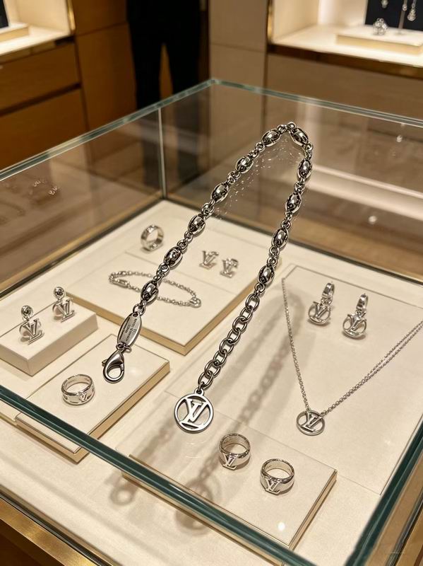 LV Bracelet 04yxs422 (6)