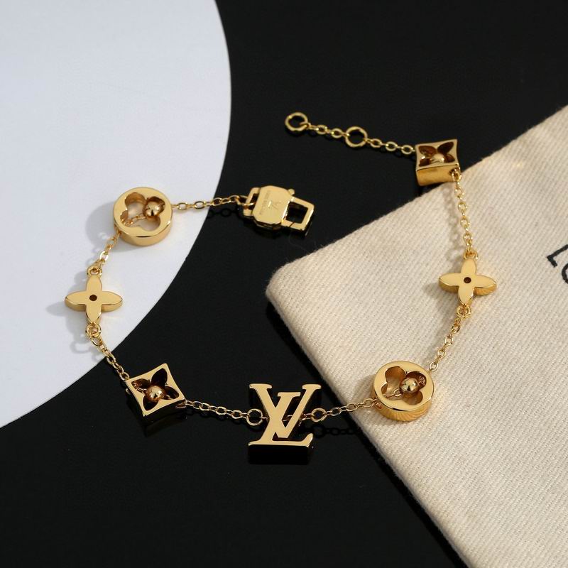 LV Bracelet 04yxs429 (13)