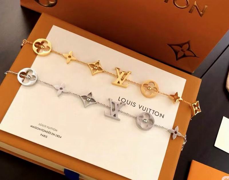 LV Bracelet 04yxs429 (5)